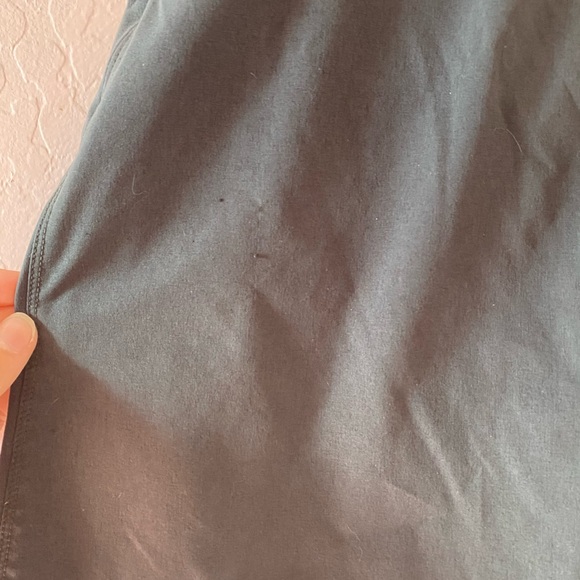 Kuhl Freeflex Skort- Woman’s Koal size L. - Picture 6 of 8